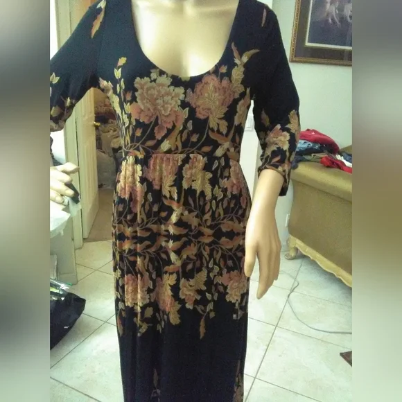 BNWOT FREE PEOPLE MAXI DRESS BLACK W/ BEAUTIFUL FLORALS LOVELY FLOWING SZ. MED - Picture 4 of 8
